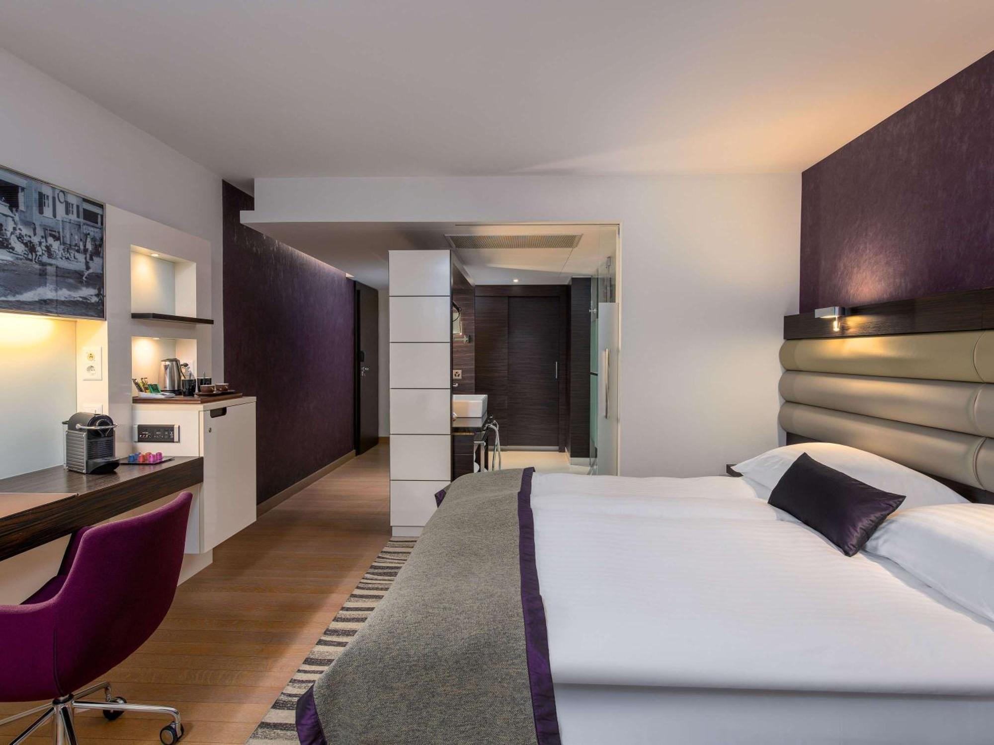 Mövenpick Hotel
